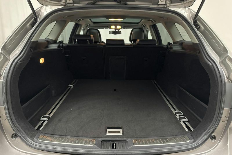 Toyota Avensis bild 9