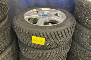 Toyota Avensis bild 17