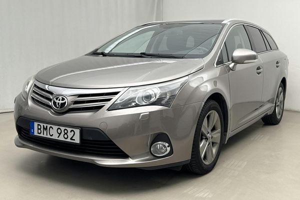 Toyota Avensis 1.8 Kombi (147hk) - 2014