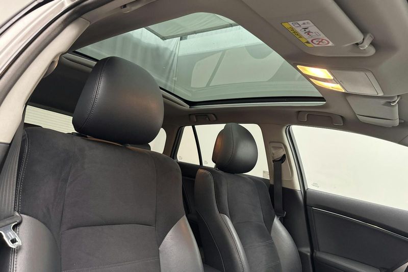 Toyota Avensis bild 13