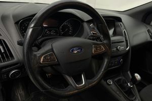 Ford Focus bild 14