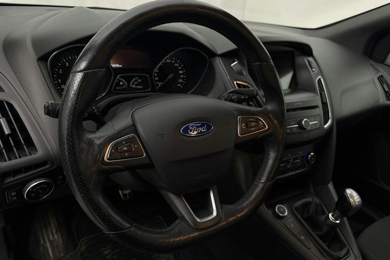 Ford Focus bild 14