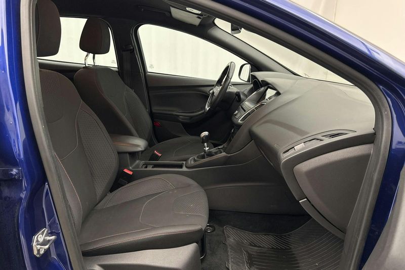Ford Focus bild 7