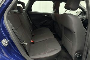 Ford Focus bild 8