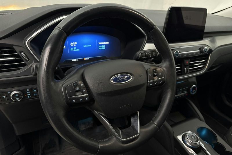 Ford Kuga bild 16