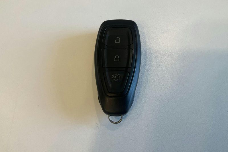 Ford Kuga bild 20