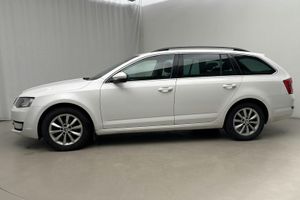 Skoda Octavia bild 2