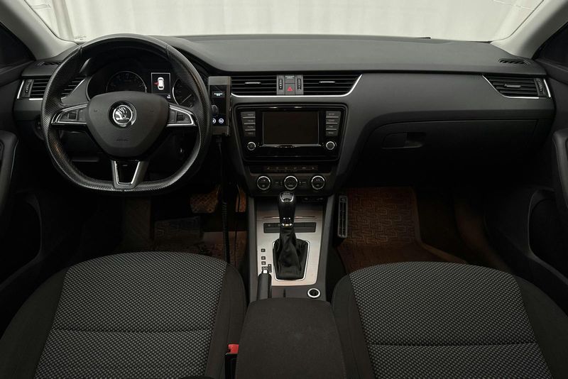 Skoda Octavia bild 6