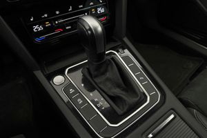 Volkswagen Passat bild 13