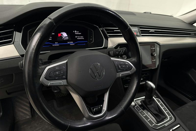 Volkswagen Passat bild 10