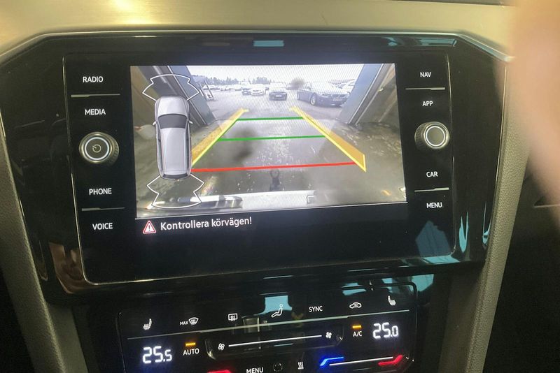 Volkswagen Passat bild 15