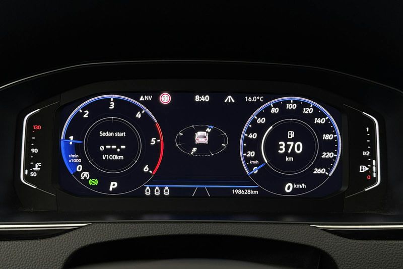 Volkswagen Passat bild 11