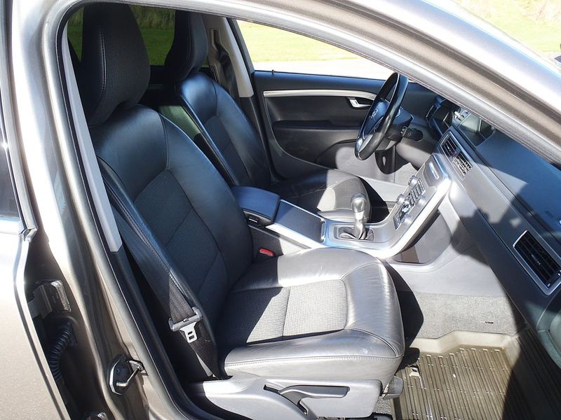 Volvo V70 bild 8