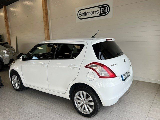 Suzuki Swift bild 2