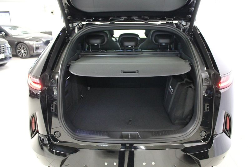 Mazda CX-6e bild 5