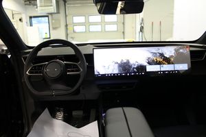 Mazda CX-6e bild 8