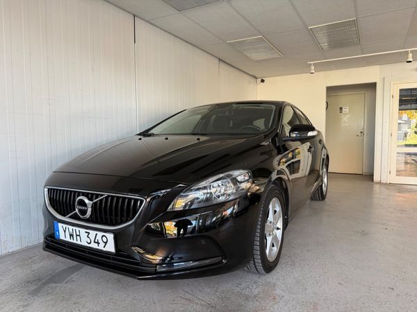 Volvo V40 D2 Geartronic Business Euro 6 BLIS VoC Navi Backkamera - 2018