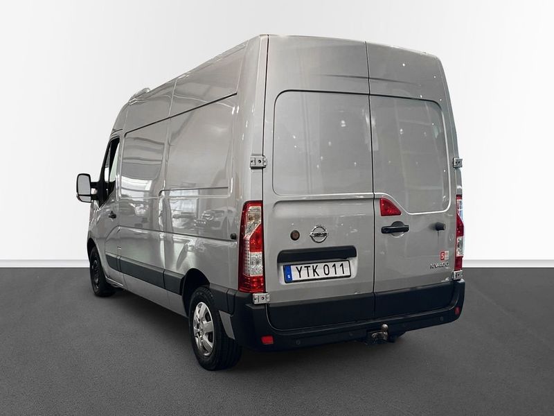 Nissan NV400 bild 2
