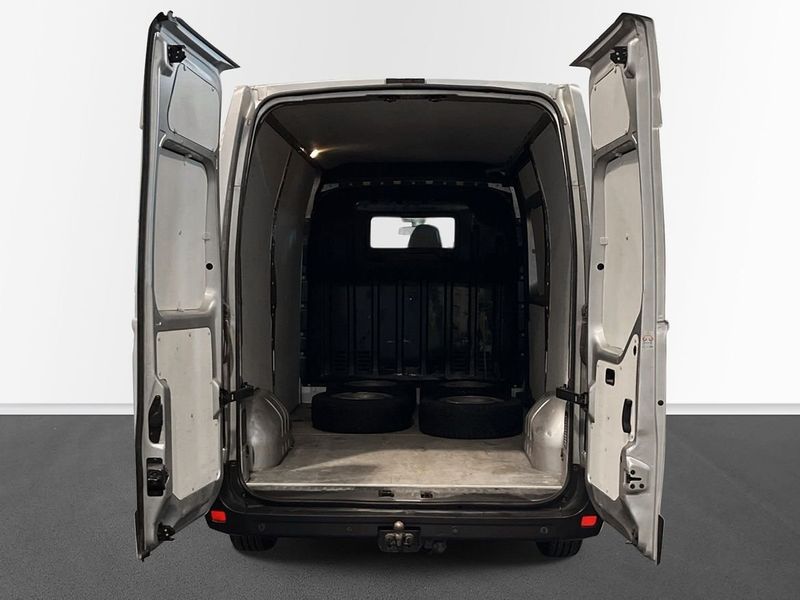 Nissan NV400 bild 6