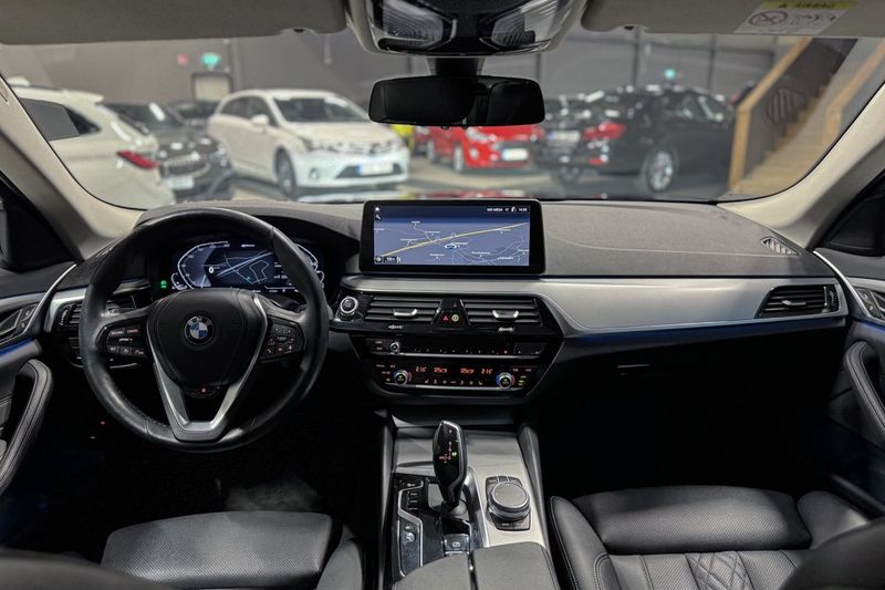 BMW 530 bild 16