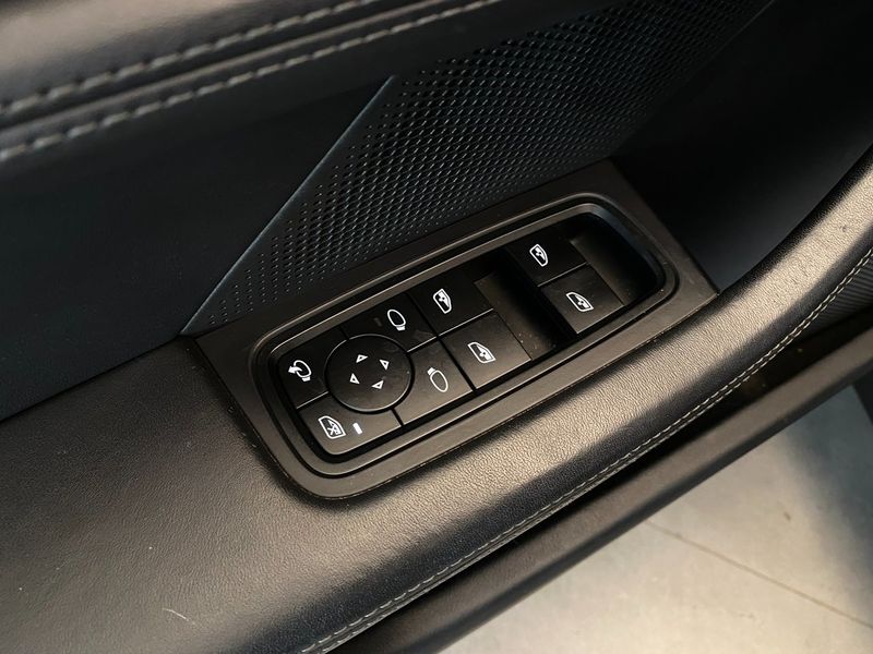 Porsche Taycan bild 34