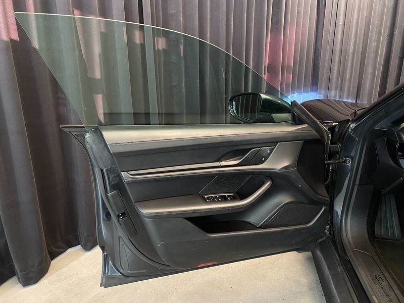 Porsche Taycan bild 33