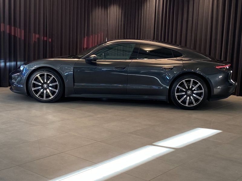 Porsche Taycan bild 3