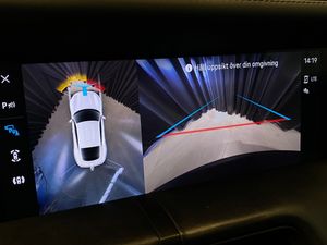 Porsche Taycan bild 28