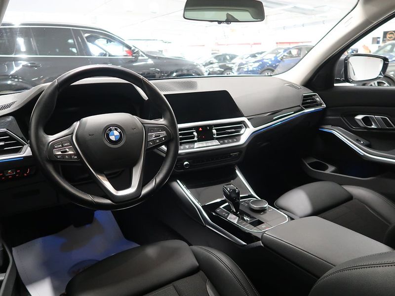 BMW 330 bild 15