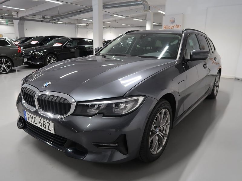 BMW 330 bild 9