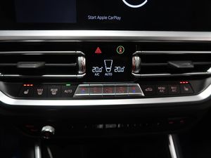 BMW 330 bild 37