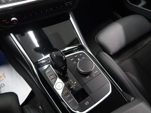 BMW 330 bild 38