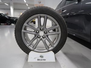 BMW 330 bild 13
