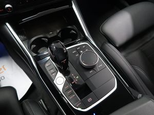 BMW 330 bild 39