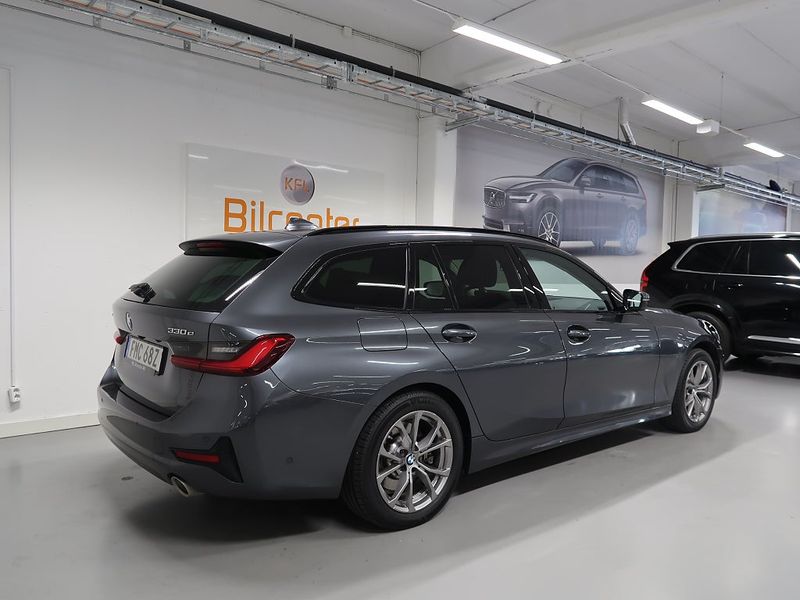 BMW 330 bild 6