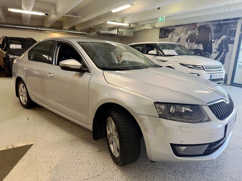 Skoda Octavia bild 2