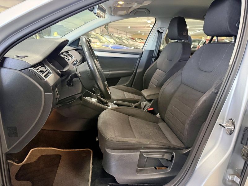 Skoda Octavia bild 8