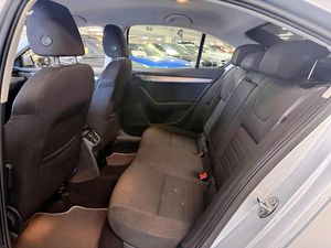 Skoda Octavia bild 11