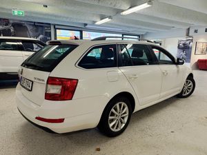 Skoda Octavia bild 4