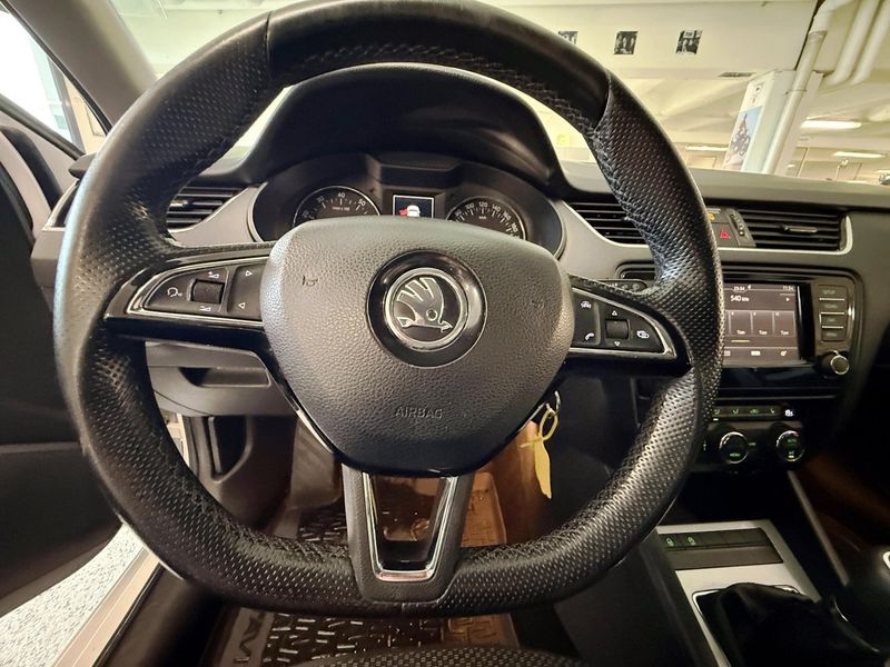 Skoda Octavia bild 13