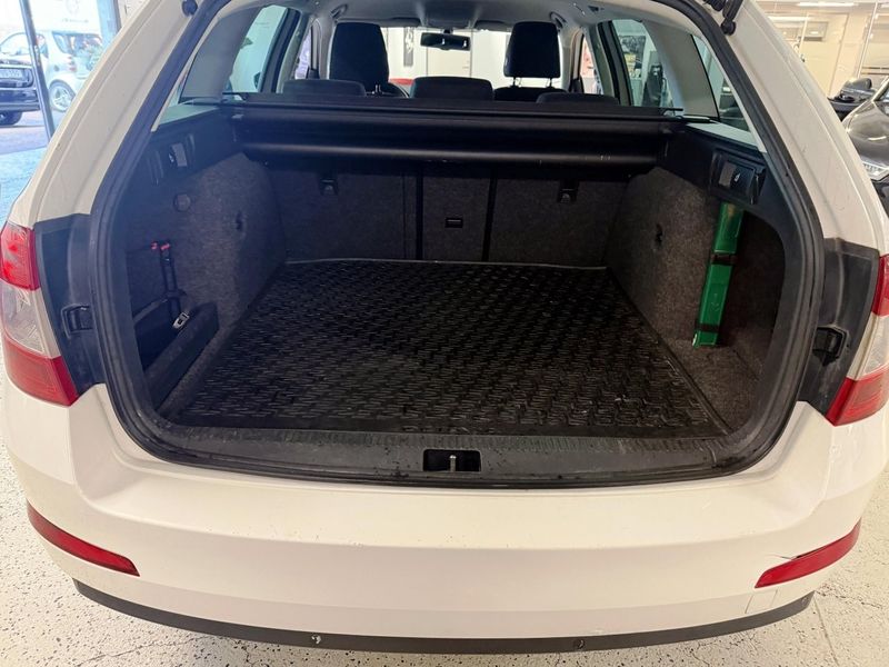 Skoda Octavia bild 17