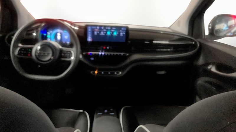 Fiat 500e bild 4