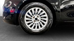 Fiat 500e bild 9