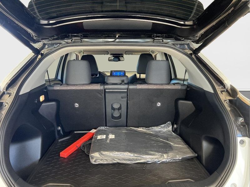 Toyota Yaris Cross bild 17