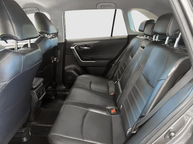 Toyota RAV4 bild 13