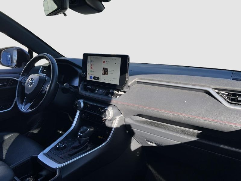 Toyota RAV4 bild 8