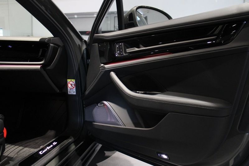 Porsche Panamera bild 17