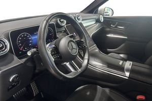 Mercedes GLC300 bild 5