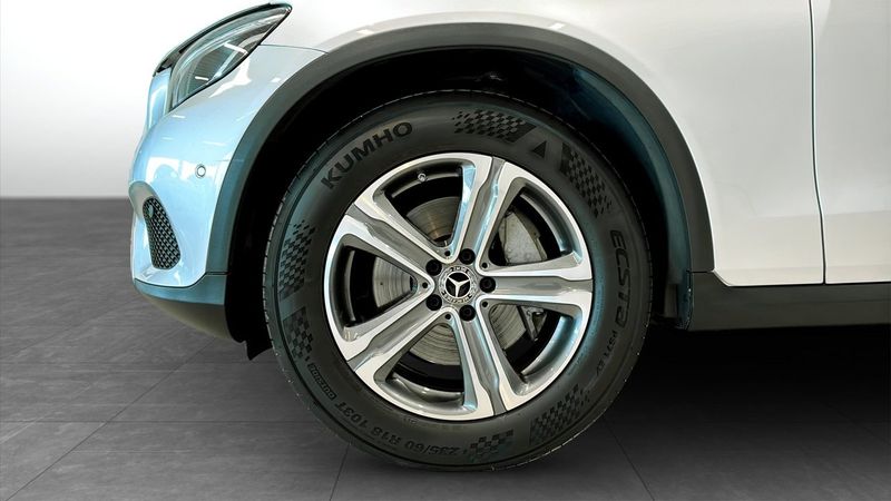 Mercedes GLC220 bild 12
