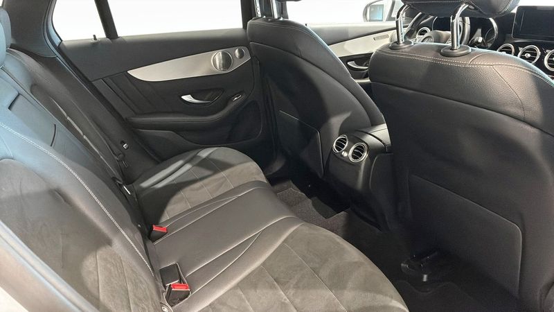 Mercedes GLC220 bild 10